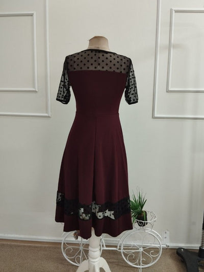 Rochie midi femininǎ din Janjan Krep, cu mâneci scurte, guler în crâu, detaliu din tulle cu puncte, 36154
