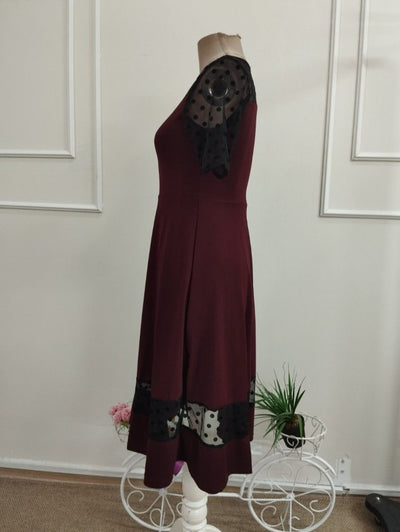 Rochie midi femininǎ din Janjan Krep, cu mâneci scurte, guler în crâu, detaliu din tulle cu puncte, 36154