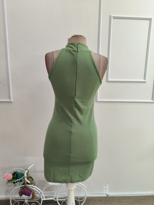 Rochie scurtă femininǎ din Krep importat, cu mâneci raglan, detaliu cu inel la gât, 36354