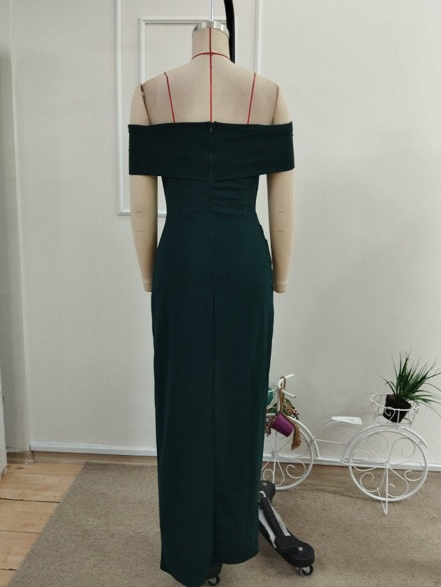 Rochie din Krep importat, lungă, femininǎ cu tăieturi adânci pe spate, cu umeri descoperiți, 36447