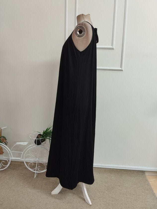 Rochie lungă din viscon cu umerele descoperite, detalii cu accesoriu la gât, fără curea, 36520