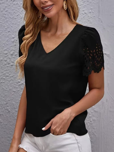 Bluza Dubai din viscon cu mânecă scurtă, guler V, mâneci cu dantelă, 36551