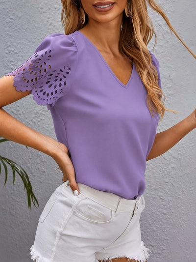 Bluza Dubai din viscon cu mânecă scurtă, guler V, mâneci cu dantelă, 36553