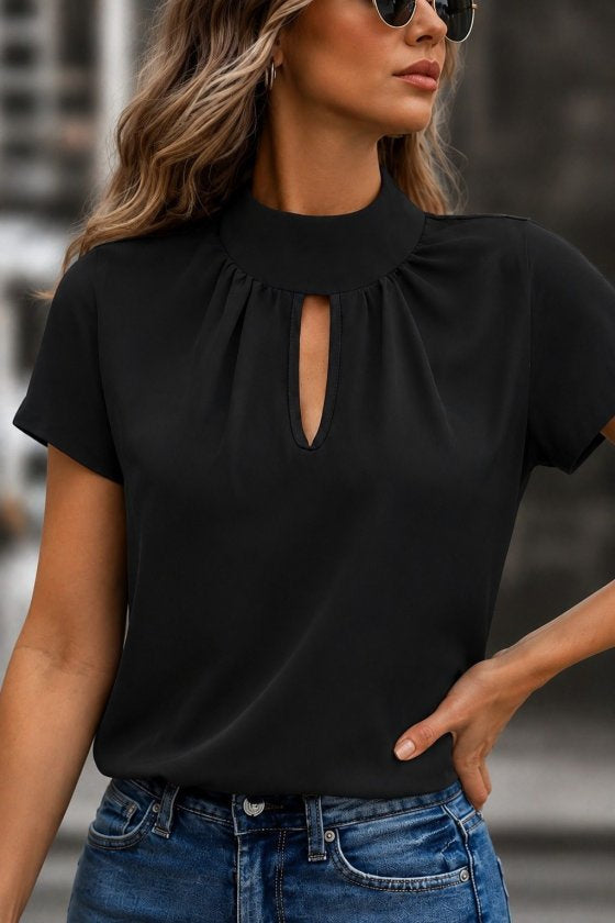 Bluza din Sandy cu mânecă scurtă, guler marinar, detaliu în formă de picătură, 36658