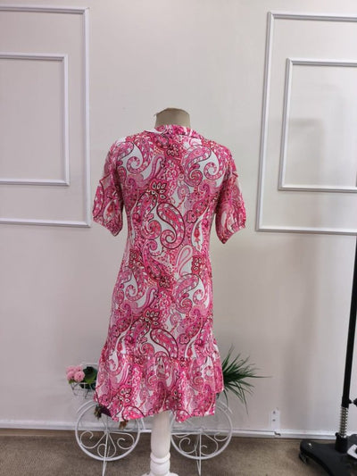 Rochie scurtă de damă din jerseu cu mânecă scurtă, decolteu în V și model, 36748