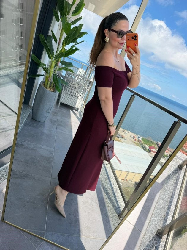 Rochie Modal Midi cu Gât Madonna, 36997
