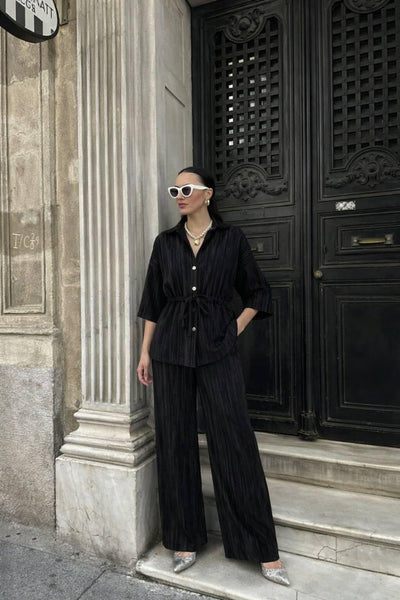 Ansamblu cămașă și pantalon - Negru