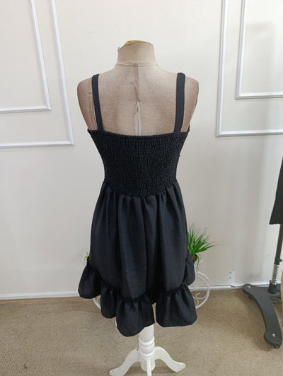 Rochie scurtă de damă, cu bretele, volane și inele, 37168
