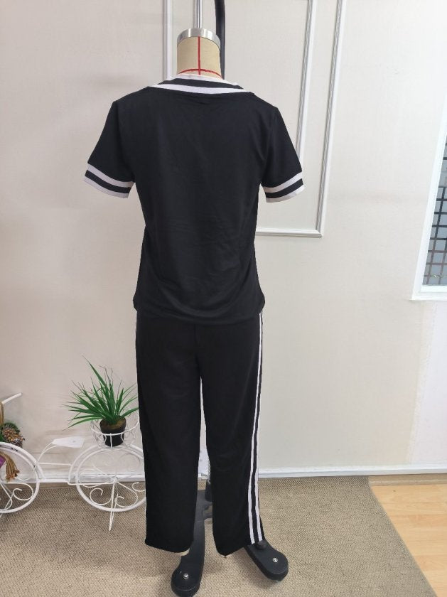 Costum două piese pentru femei: bluză și pantalon din Viscon cu doi fire, guler V, mâneci scurte, 37228
