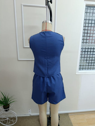 Set de două piese pentru femei, vestă și pantaloni scurți din satin, fără mâneci, cu decolteu în V și nasturi, 37299