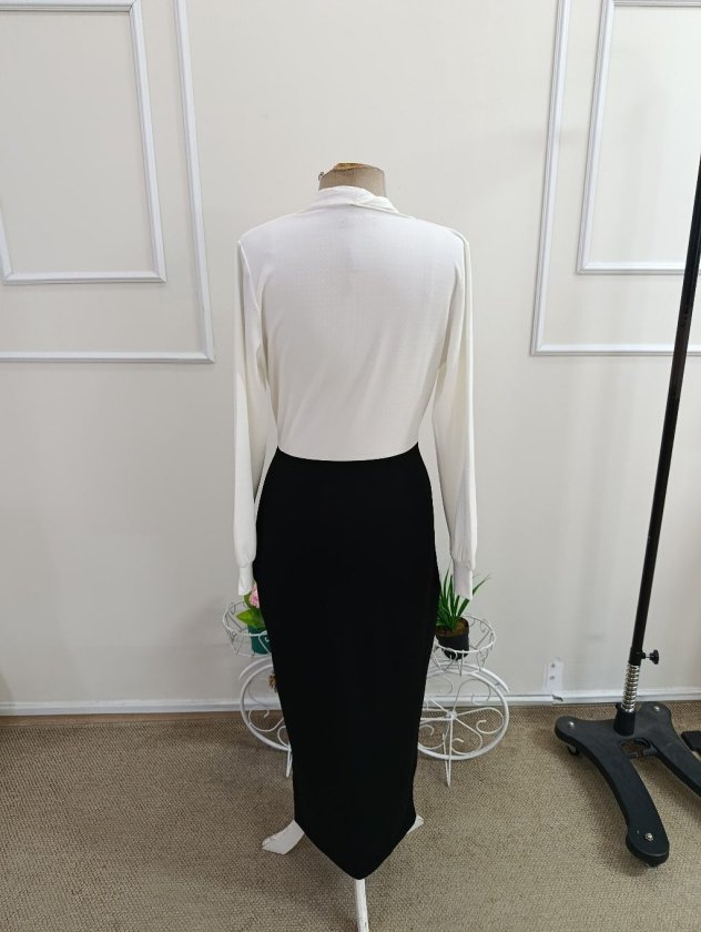 Rochie lungă din stofă crepon guler cruce fără cingătură, 37383