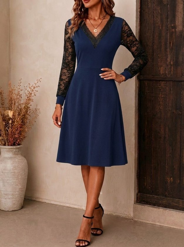 Rochie scurtă din stofă crepon guler V cu dantelă, 37399