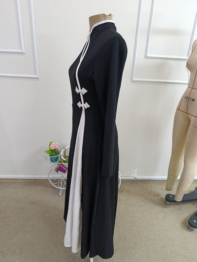Rochie lungă crepon cu mâneci lungi, guler asimetric cu detaliu picătură, bicolor, 37443
