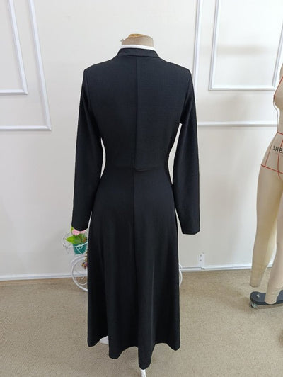 Rochie lungă crepon cu mâneci lungi, guler asimetric cu detaliu picătură, bicolor, 37443