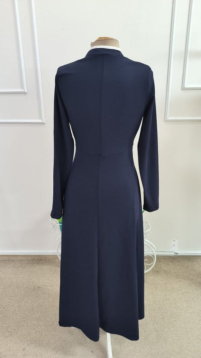 Rochie lungă crepon cu mâneci lungi, guler asimetric cu detaliu picătură, bicolor, 37444