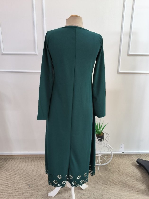 Rochie midi crepon din import, cu mâneci lungi, guler rotund, cu detaliu flori tăiat cu laser, 37486