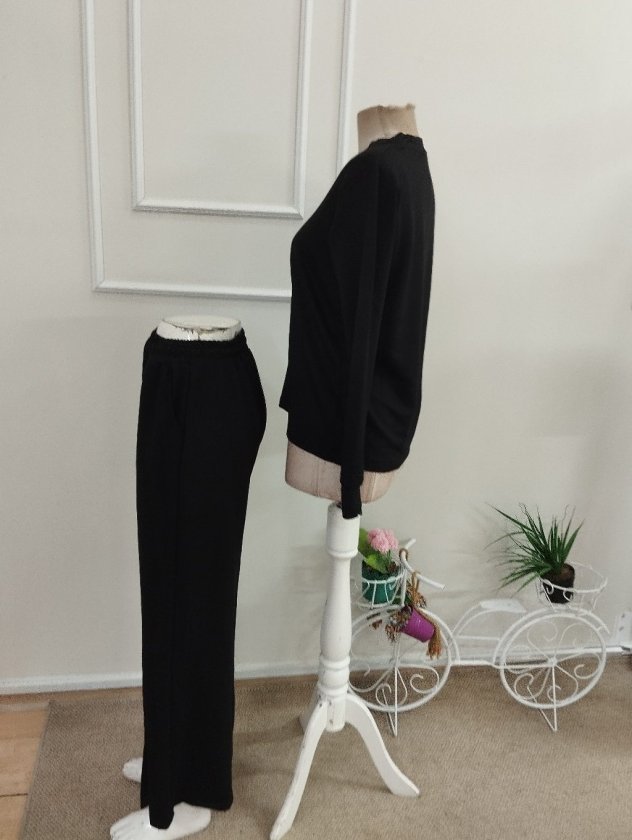 Compleu bluză V-neck cu viscoză dublă și pantalon cu detaliu deschizătură, 37523