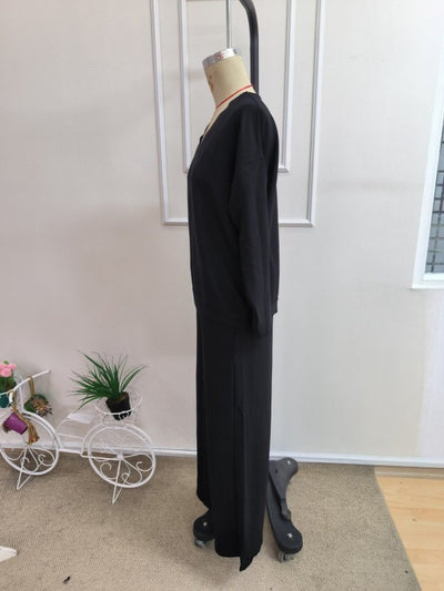Set de două piese pentru femei - bluză din viscoză cu mâneci lungi, gât V și pantaloni legați din talie, 37606