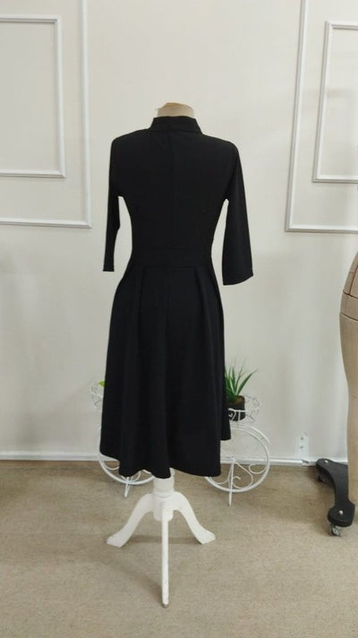 Rochie midi din crap importat pentru femei cu mâneci Tuvakar, legată din gât, cu nasturi, 37615