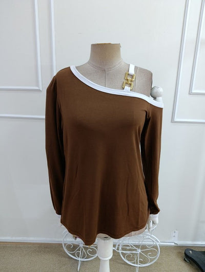 Bluză din Viscon pentru Femei cu Mâneci Lungi, Guler Degajat, Deschidere pe o Umăr, Detalii Accesoriu, 37655