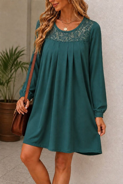 Rochie scurtă de damă, janjan crep, cu mânecă lungă, guler rotund, dantelă și pliuri, 38112