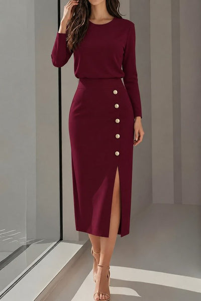 Rochie midi slim fit din crep importat, cu mânecă lungă, decolteu rotund, crăpătură laterală, cu nasturi, 38811
