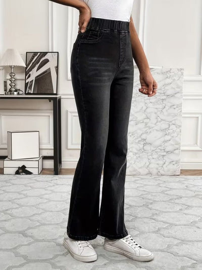 Kadın Beli Lastikli Paçaya Doğru Hafif Ispanyol Gelen Kot Pantolon, 39190