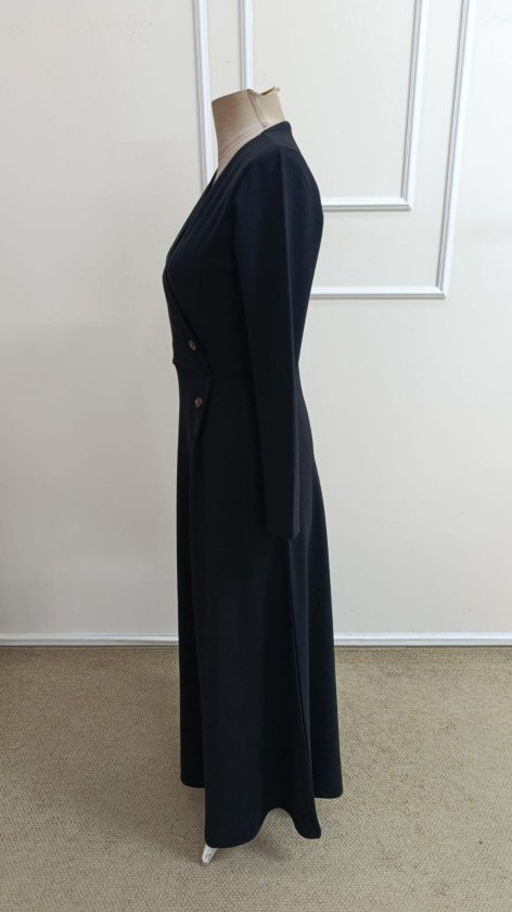 Kadın Uzun Kollu Kruvaze Yakalı Düğmeli Uzun Ithal Krep Elbise, 39486