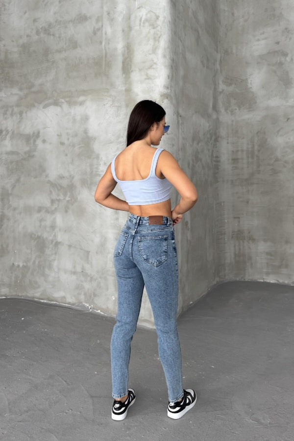 Blugi din denim Lycra Click 7036
