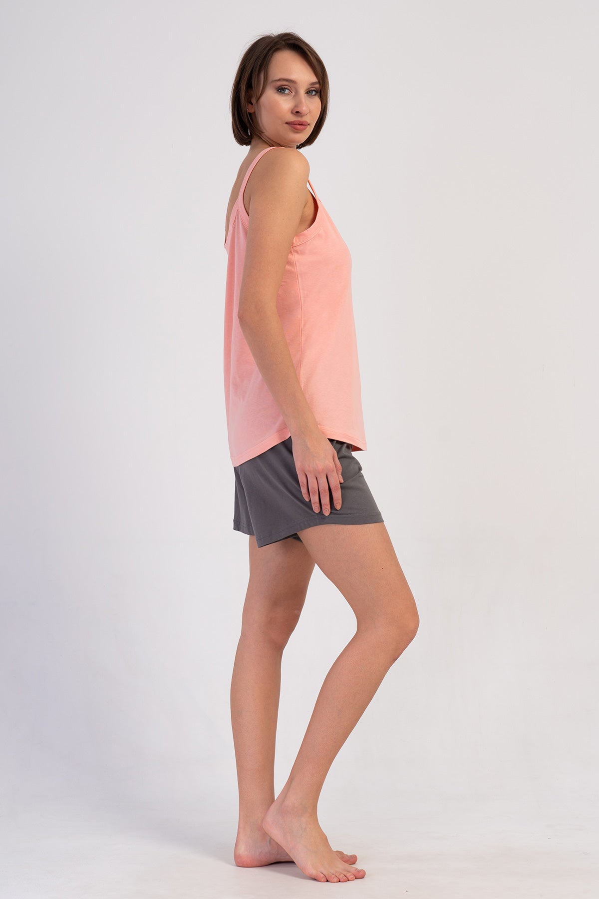 COSTUM DE DORMIT DAMA P.SUPREM XXL CU BRETELE SI PANTALONI SCURTI OVALI - BABY PINK