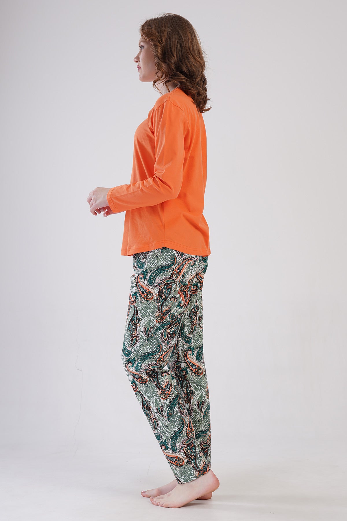 SET DE PIJAMA OVALĂ CU FUSTĂ ȘI MÂNECĂ LUNGĂ P.SUPREM PENTRU DAMĂ - SOMON