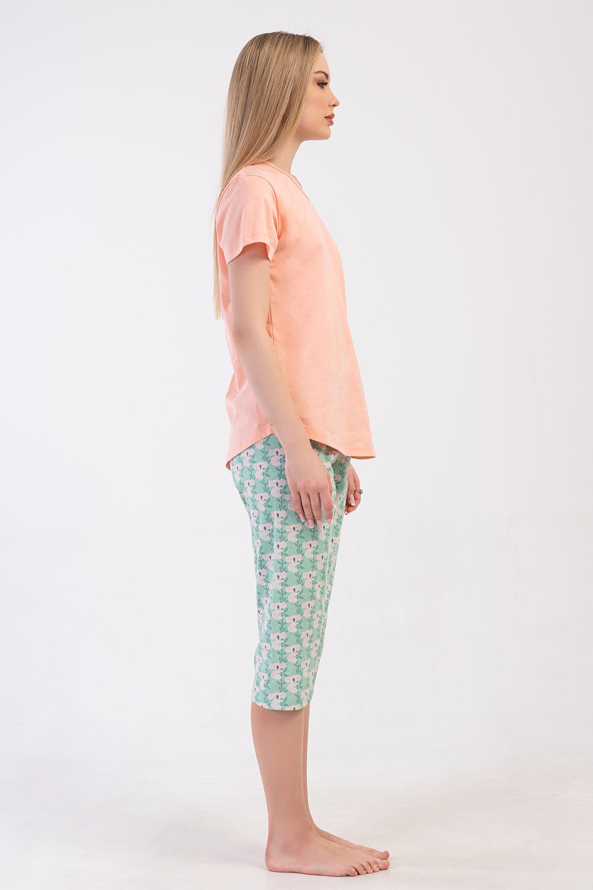 FEMEIE P.SUPREM DECOLTEU ROTUND MÂNECĂ SCURTĂ CU MARGINE OVALĂ PANTALONI TREISFERTURI - BABY PINK