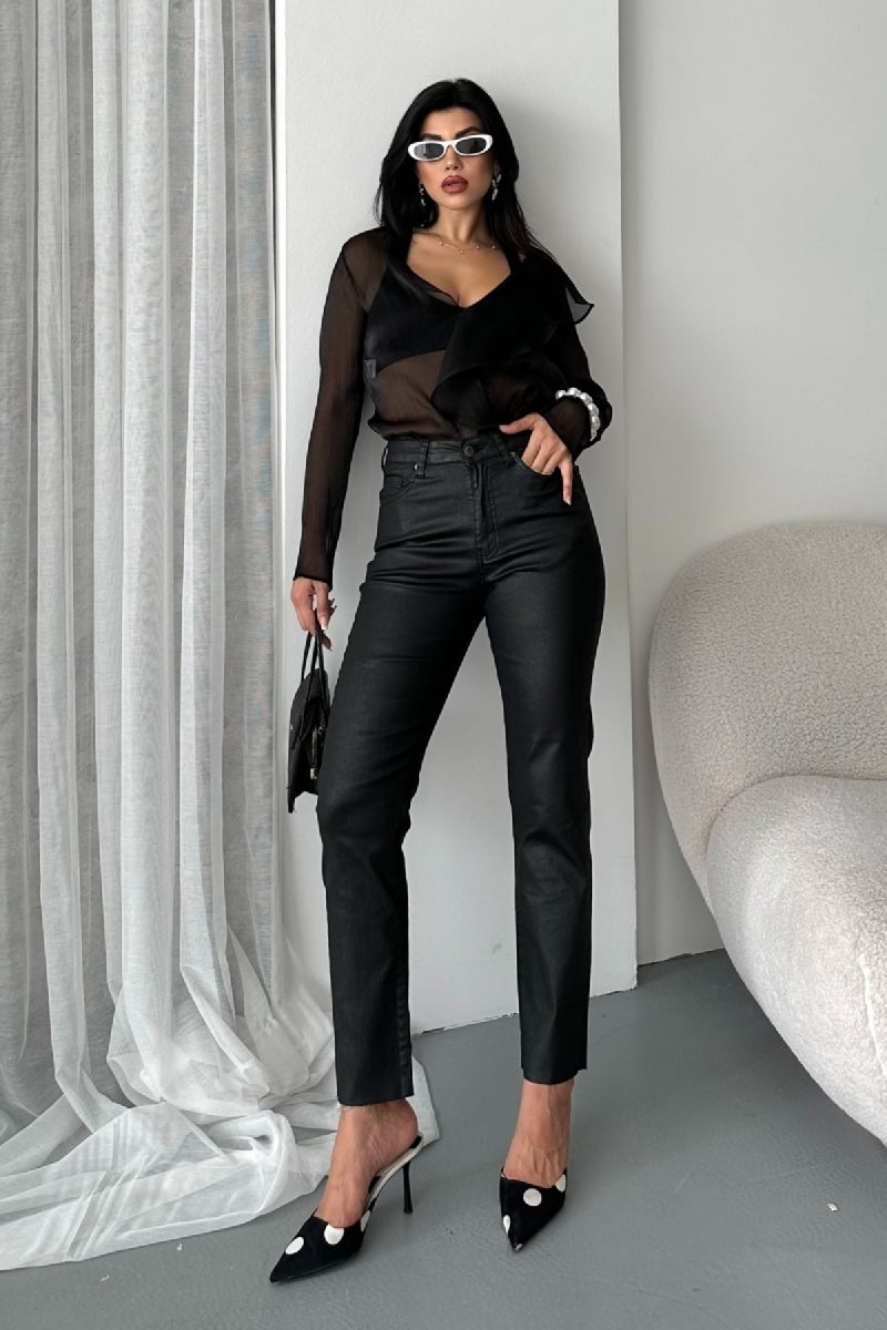 Pantaloni din piele acoperită, croială Mom Fit 7072