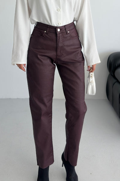 Pantaloni din piele acoperită, croială Mom Fit 7072
