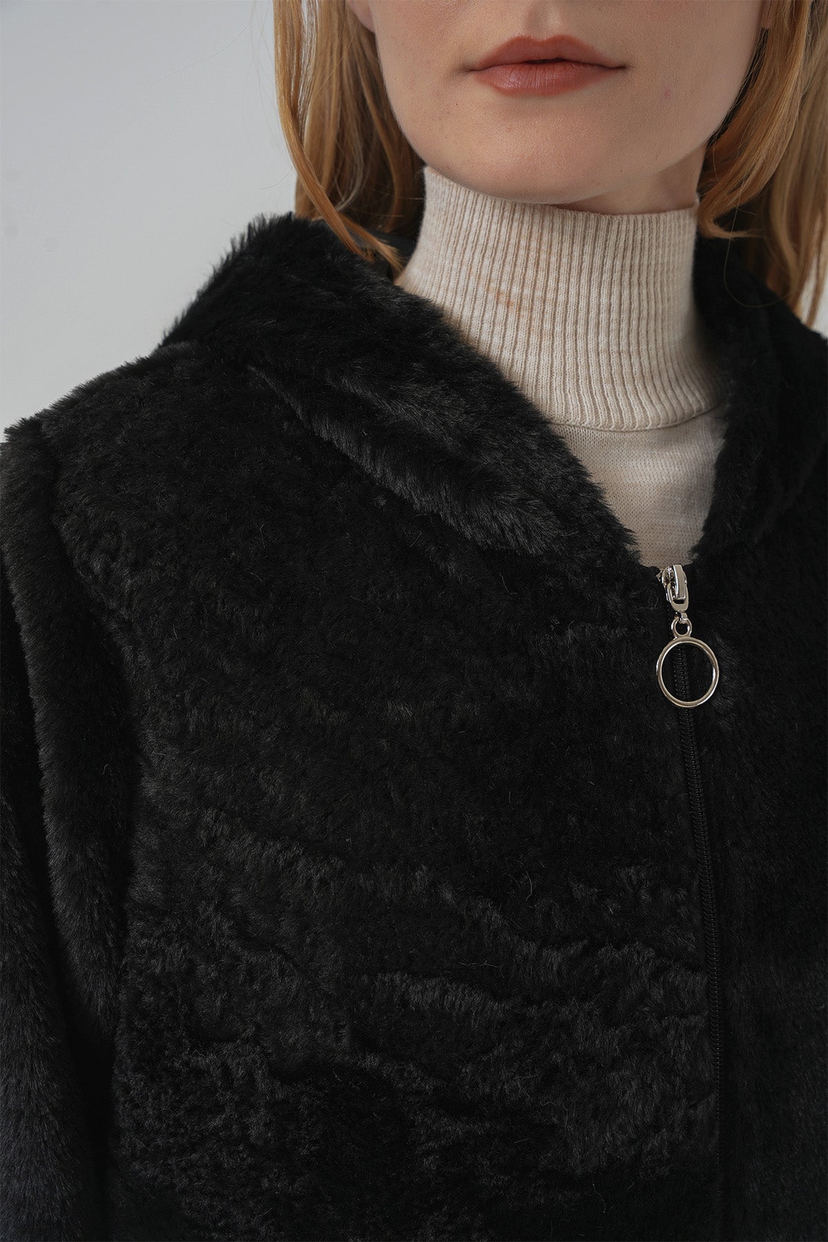 5091 Kapşonlu Kürklü İçi Astarlı Mont - Siyah