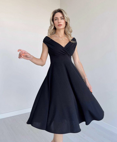 Rochie creponată cu mânecă scurtă, decolteu petrecut și fustă cu volane, 35562