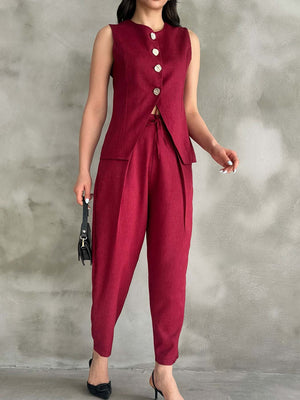 Set vestă și pantaloni plisați aurii vișini