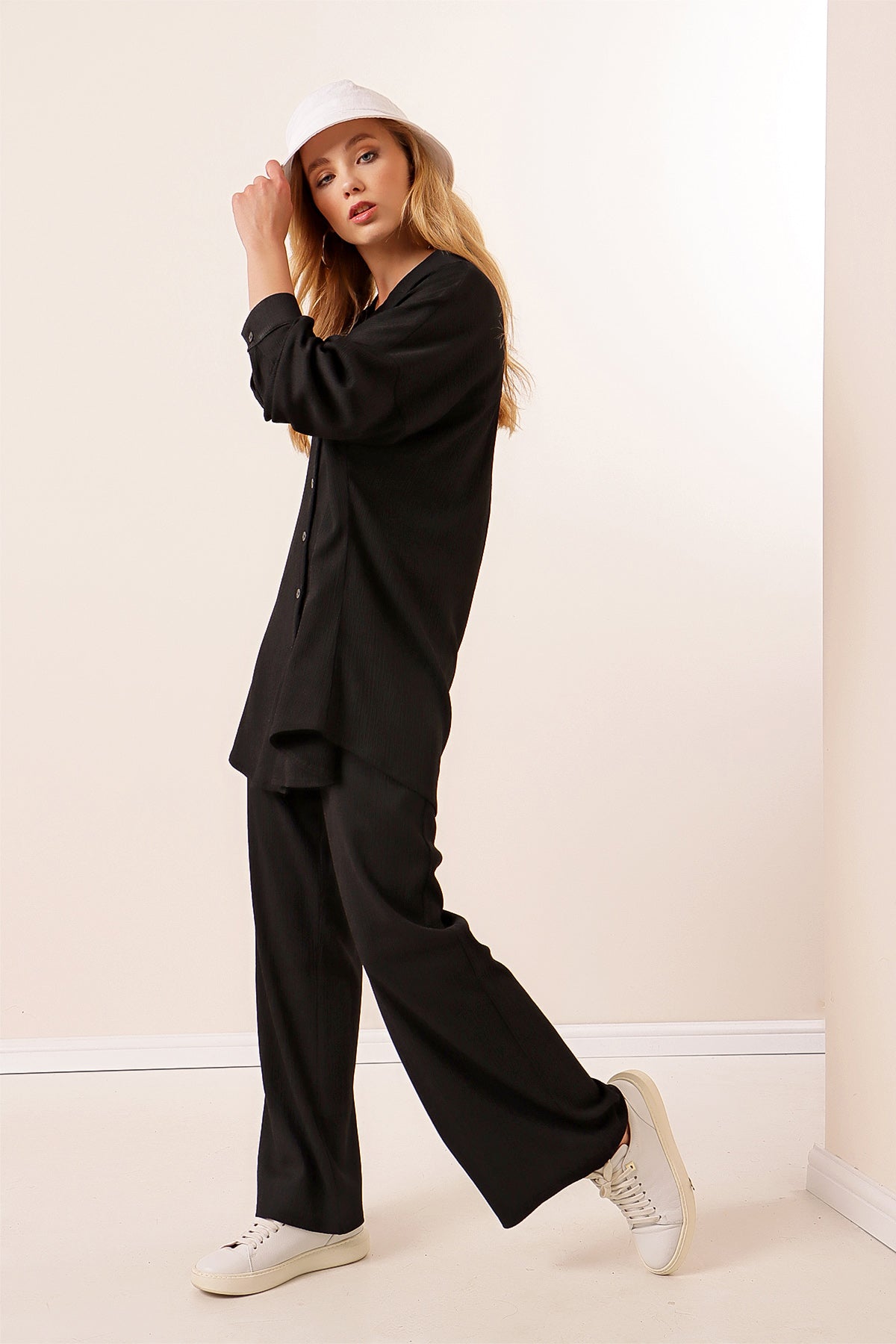 5858 Compleu Tricot Două Piese - Negru