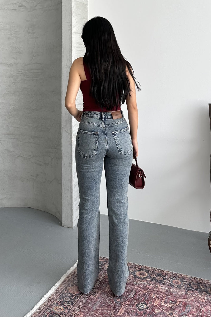 Kesik Paça Straight Fit Kot Pantolon 7114