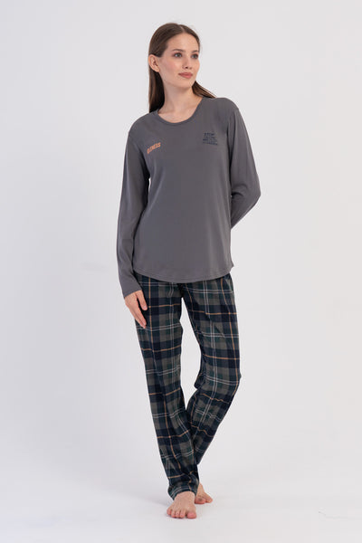 SET DE PIJAMA OVALĂ CU FUSTĂ ȘI MÂNECĂ LUNGĂ P.SUPREM PENTRU DAMĂ - FUME