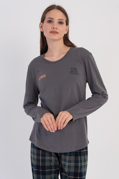 SET DE PIJAMA OVALĂ CU FUSTĂ ȘI MÂNECĂ LUNGĂ P.SUPREM PENTRU DAMĂ - FUME