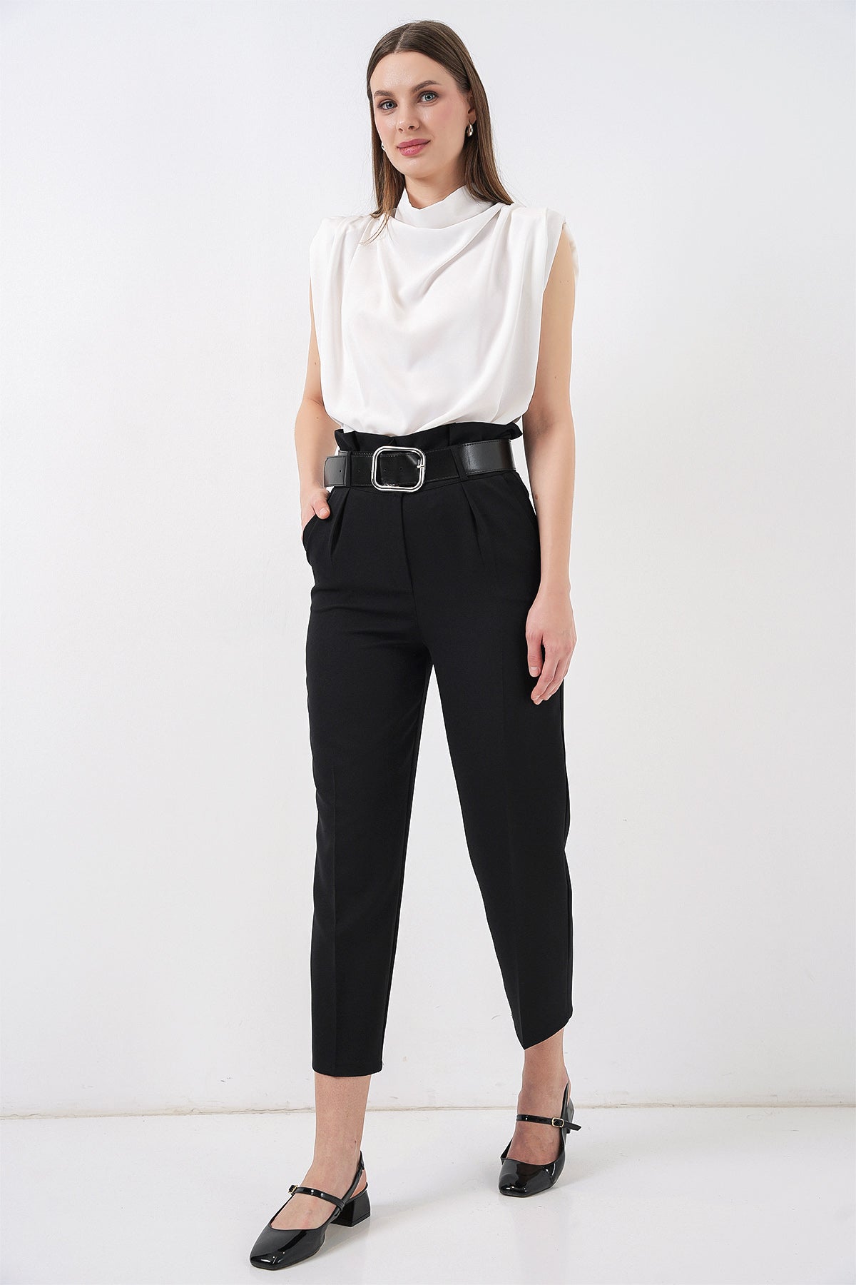 6556 Pantaloni Țesătură cu Curea - Negru