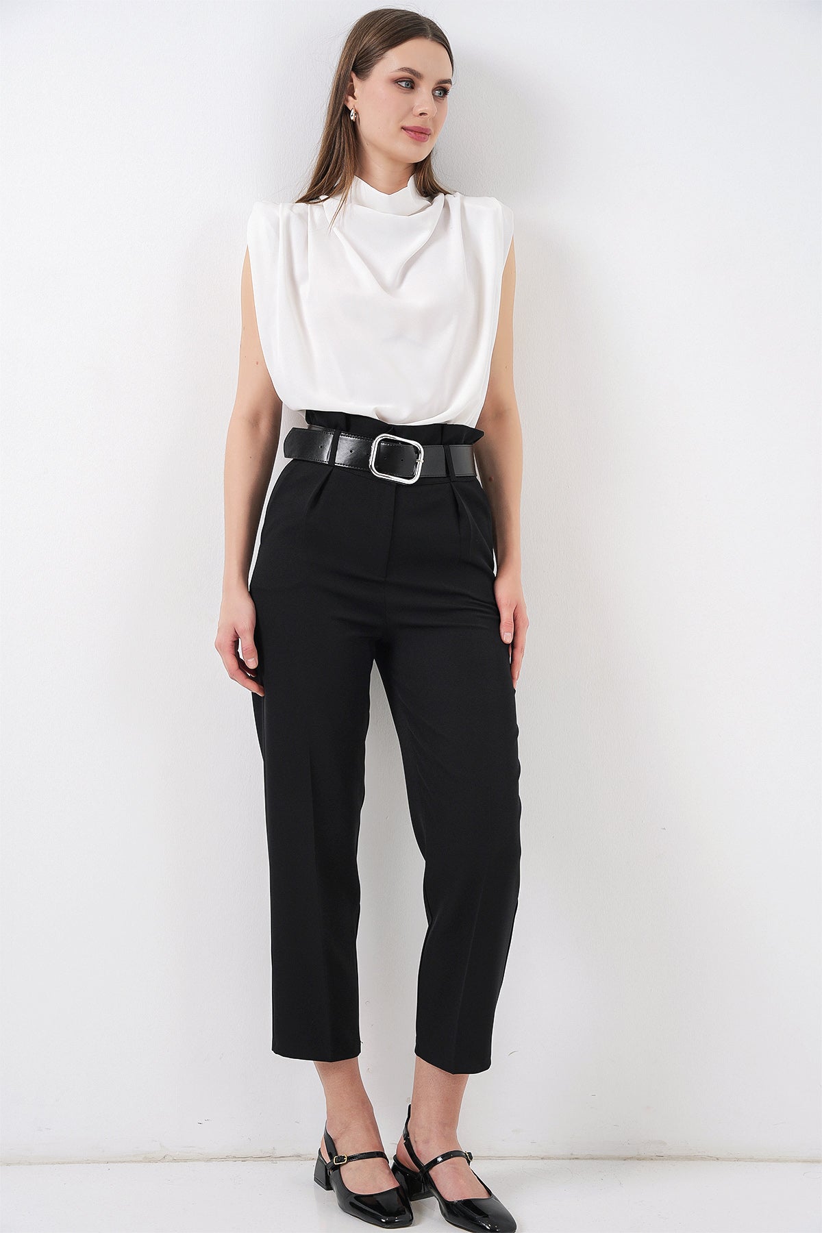 6556 Pantaloni Țesătură cu Curea - Negru