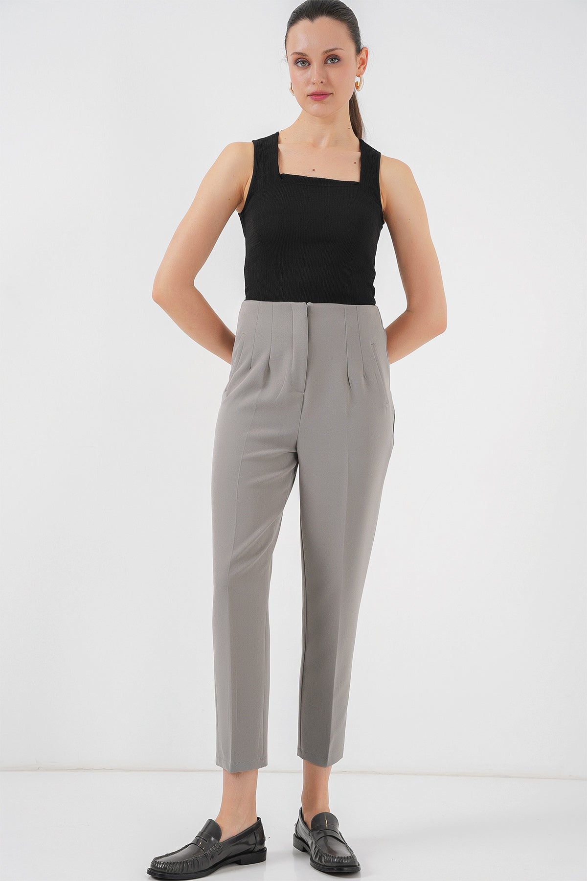 6650 Pantaloni cu talie inalta - Gri