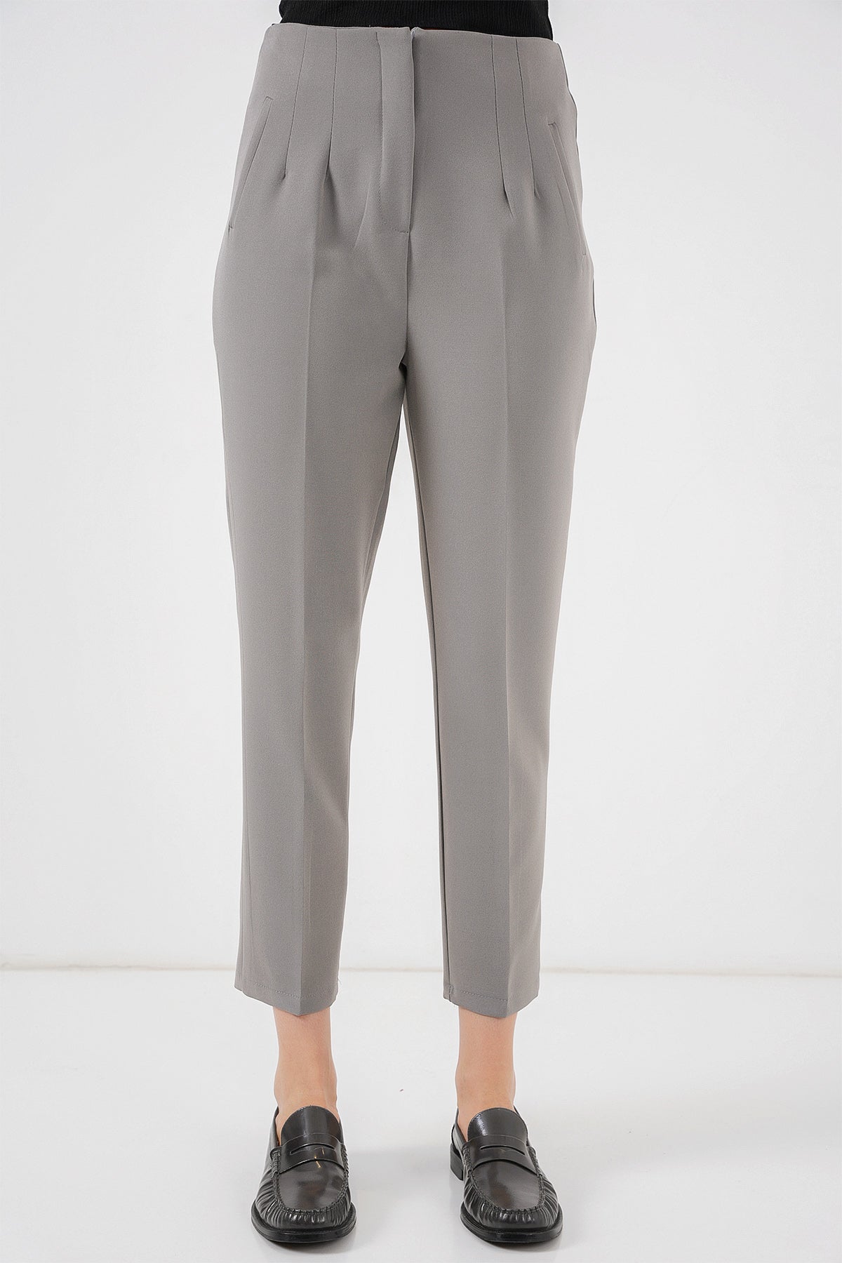 6650 Pantaloni cu talie inalta - Gri