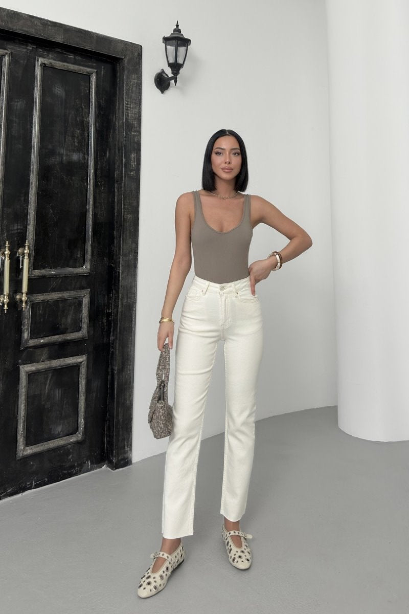 Pantaloni Denim Mom Fit cu Crac fara Cusaturi 764