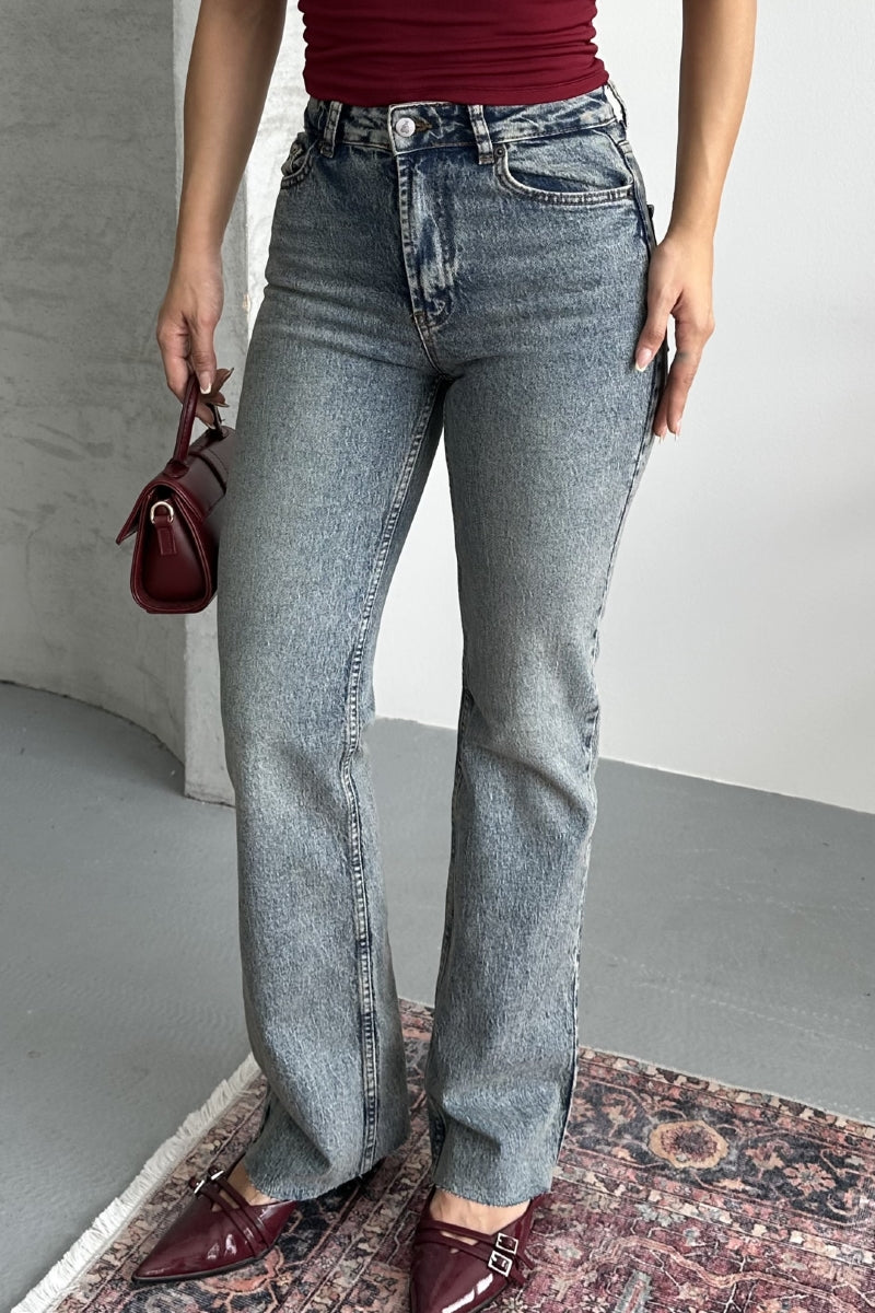 Kesik Paça Straight Fit Kot Pantolon 7114