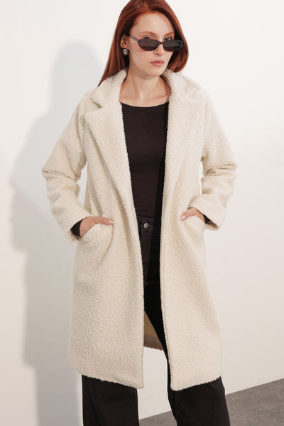 9082 Oversize Kaşe Kaban - M. Krem