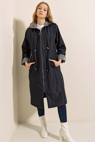 9091 Trench-coat cu glugă și șnur, culoare bleumarin