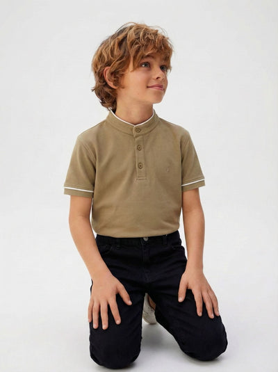 Tricou piqué cu guler mandarin pentru băieți, vârste 9-15 ani | Lycra respirabilă, diverse opțiuni de culoare | RG3397 - STONE